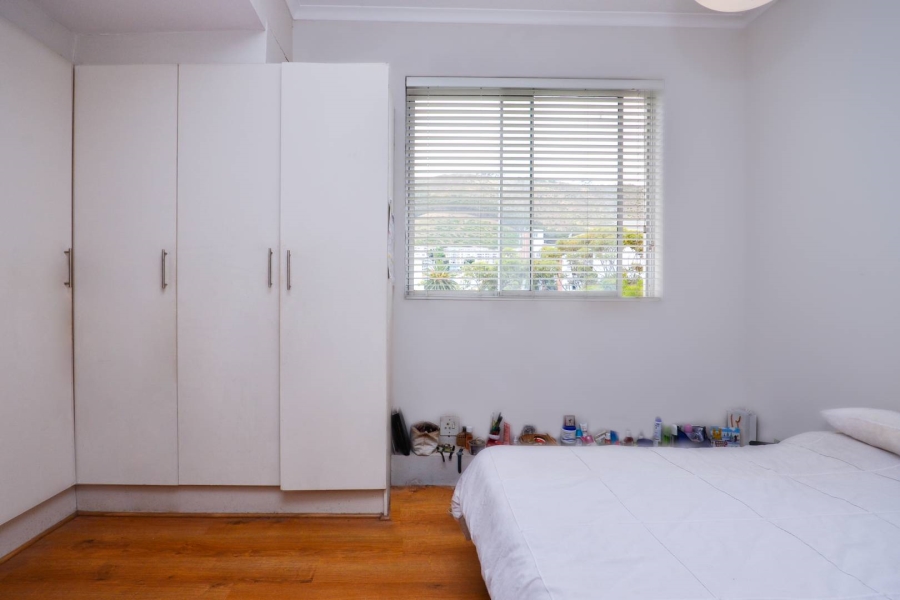 To Let 1 Bedroom Property for Rent in Sea Point Western Cape